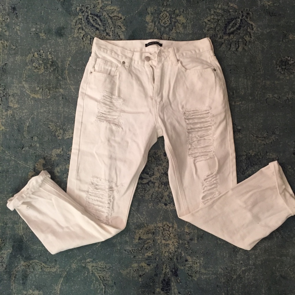Brandy Melville ripped white boyfriend jeans